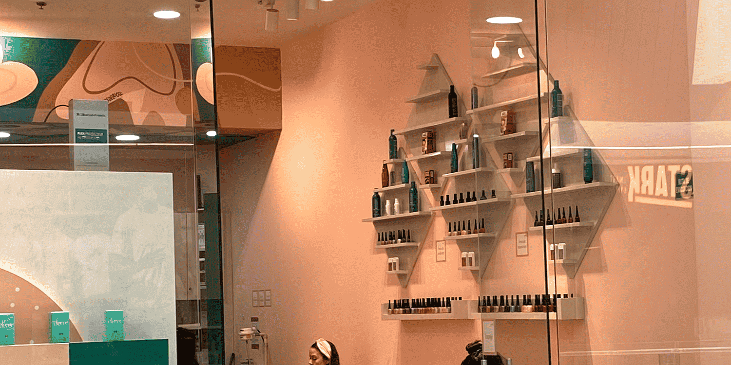 Crown Beauty Bar Plaza Claro